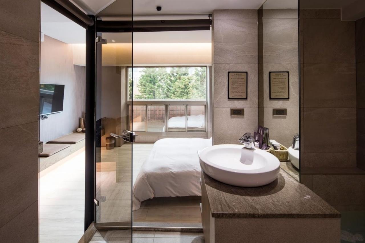 Jbg Hotspring Resort Hotel Тайпей Екстериор снимка