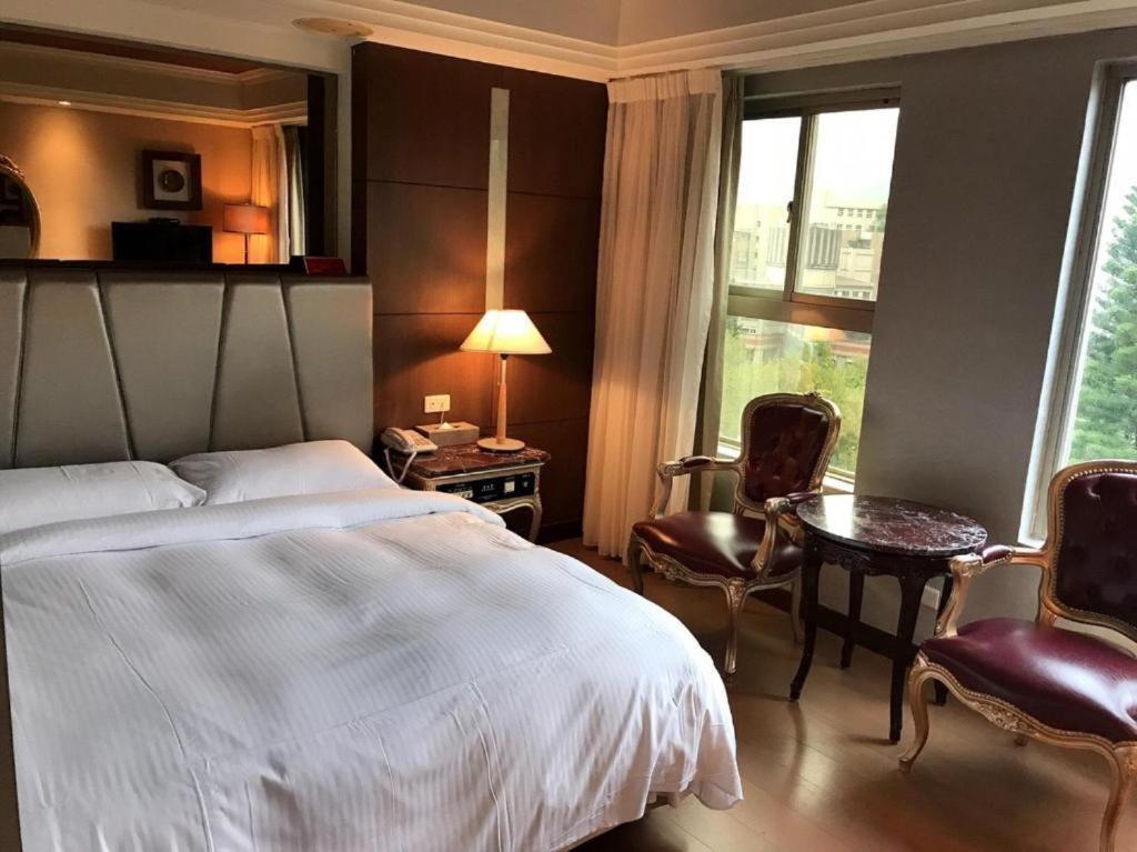 Jbg Hotspring Resort Hotel Тайпей Екстериор снимка